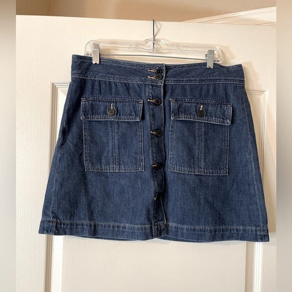 GAP Dresses & Skirts - Gap Denim Jean Button Front Pocket A-Line Mini Skirt Dark Wash Cotton Size 31